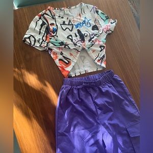 Girls Hip Hop Dance outfit, purple joggers with white knot front crop top